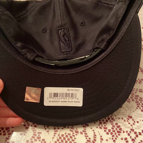 Toronto Raptors Blackout Camo SnapBack - Picture 3 of 4